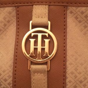 Tommy Hilfiger Purse